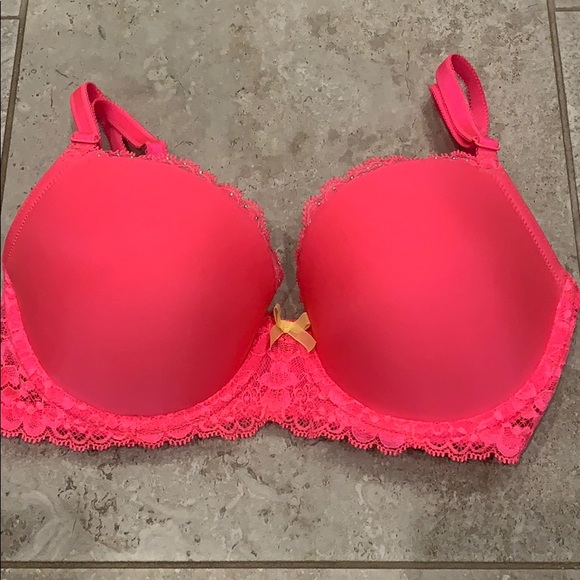 Victoria's Secret Other - victoria’s secret bra